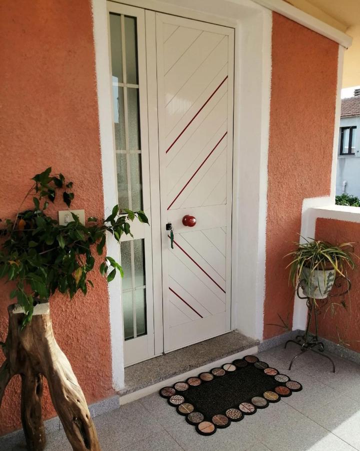 Appartamento Moderno Rustico Olbia Exterior foto