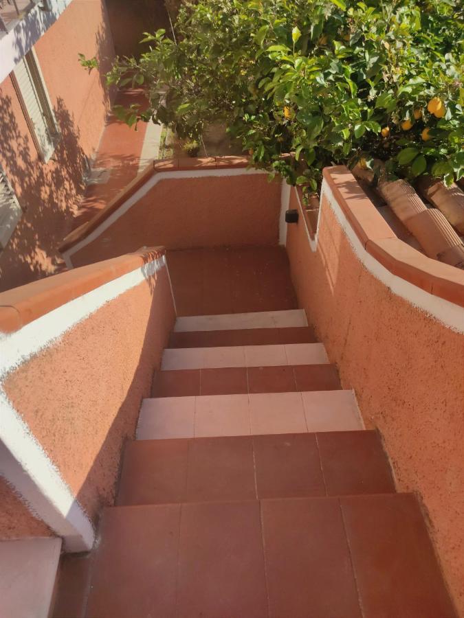 Appartamento Moderno Rustico Olbia Exterior foto
